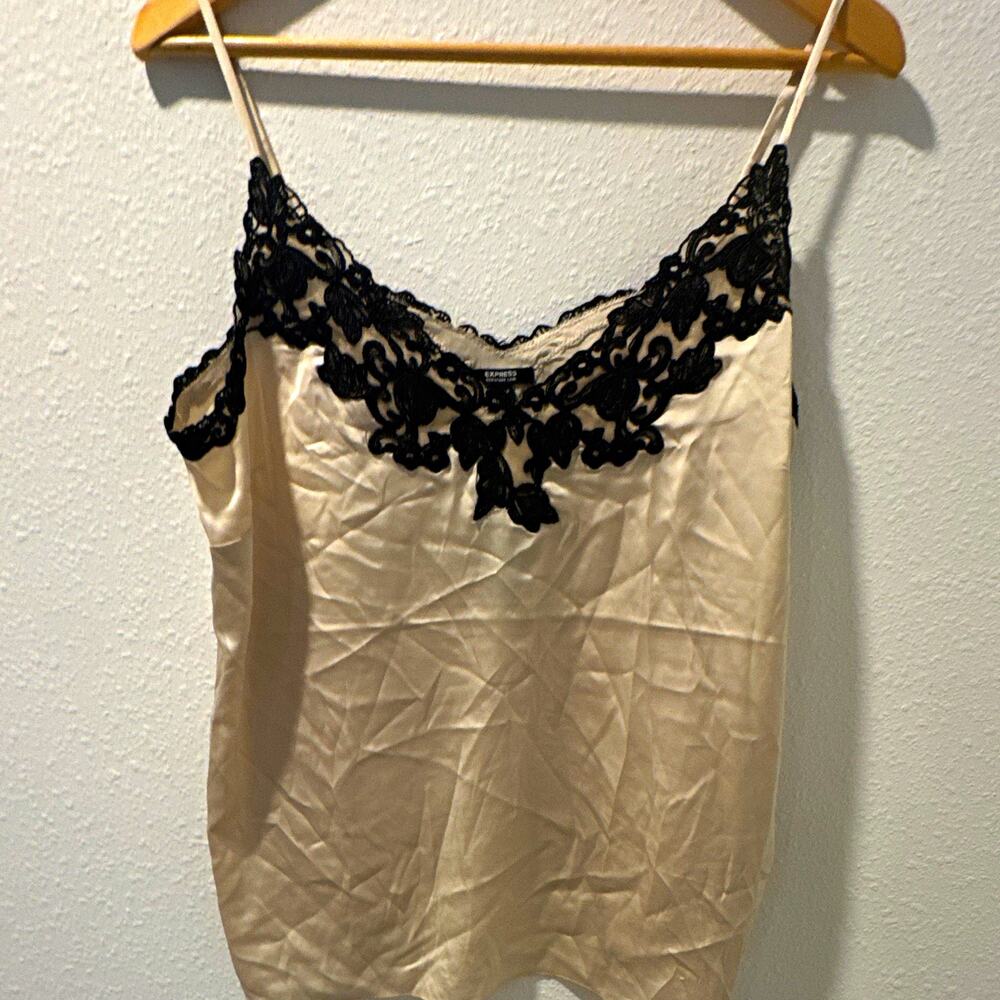 Express Beige Satin Camisole Top w/ Black Lace Trim Women’s L Regular 0109